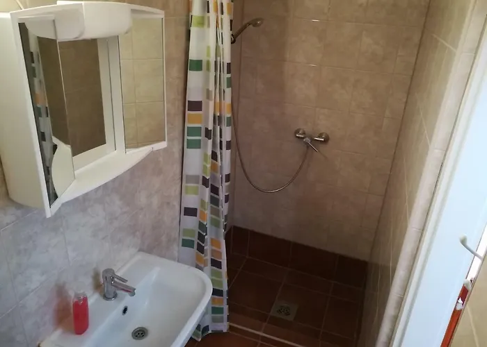 Centrál Apartman Apartamento *